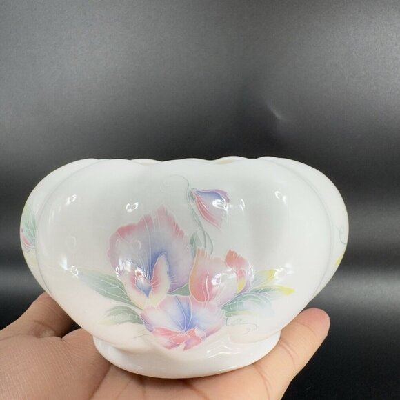 1984 Aynsley Little Sweetheart Fine Porcelain Bone China England Bowl Dish VTG - Picture 10 of 16